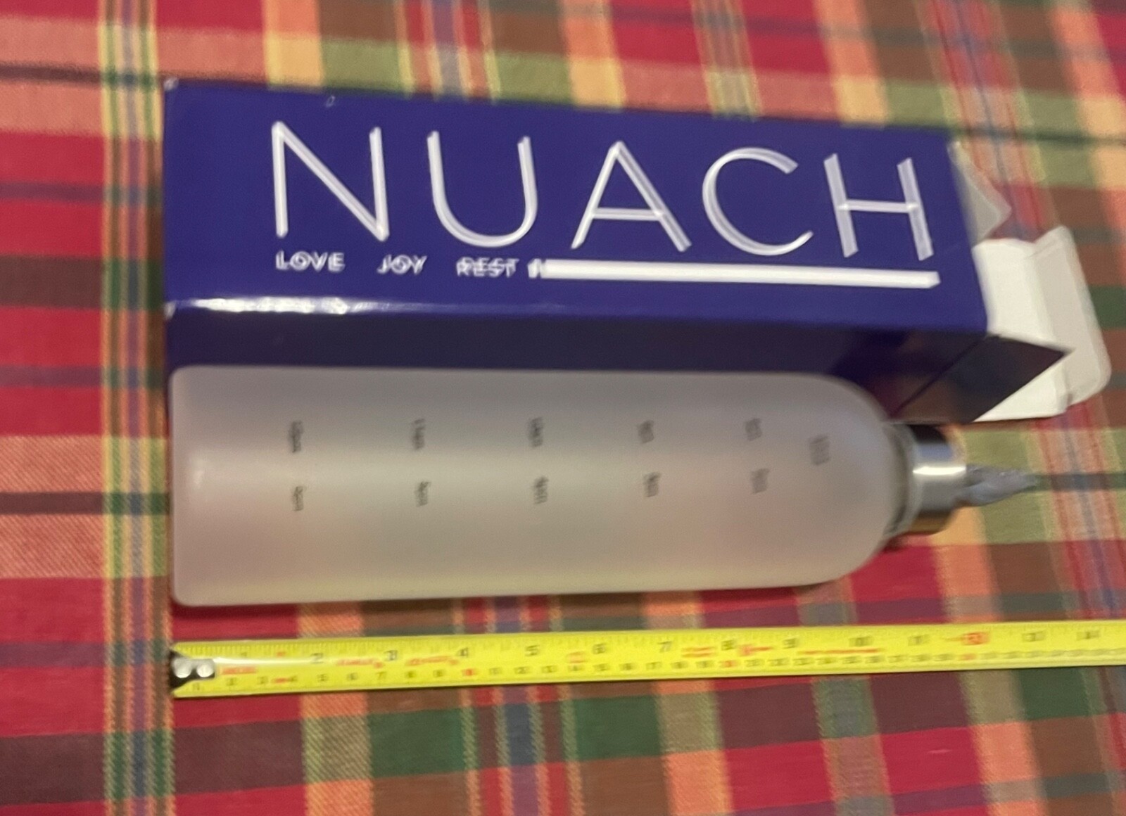 32 oz Nuach glass water bottle