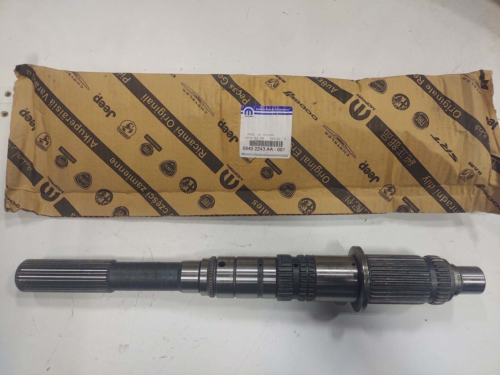 RAM 1500 OEM Genuine Mopar Transfer Case Mainshaft 68402243AA BORG WARNER 4811