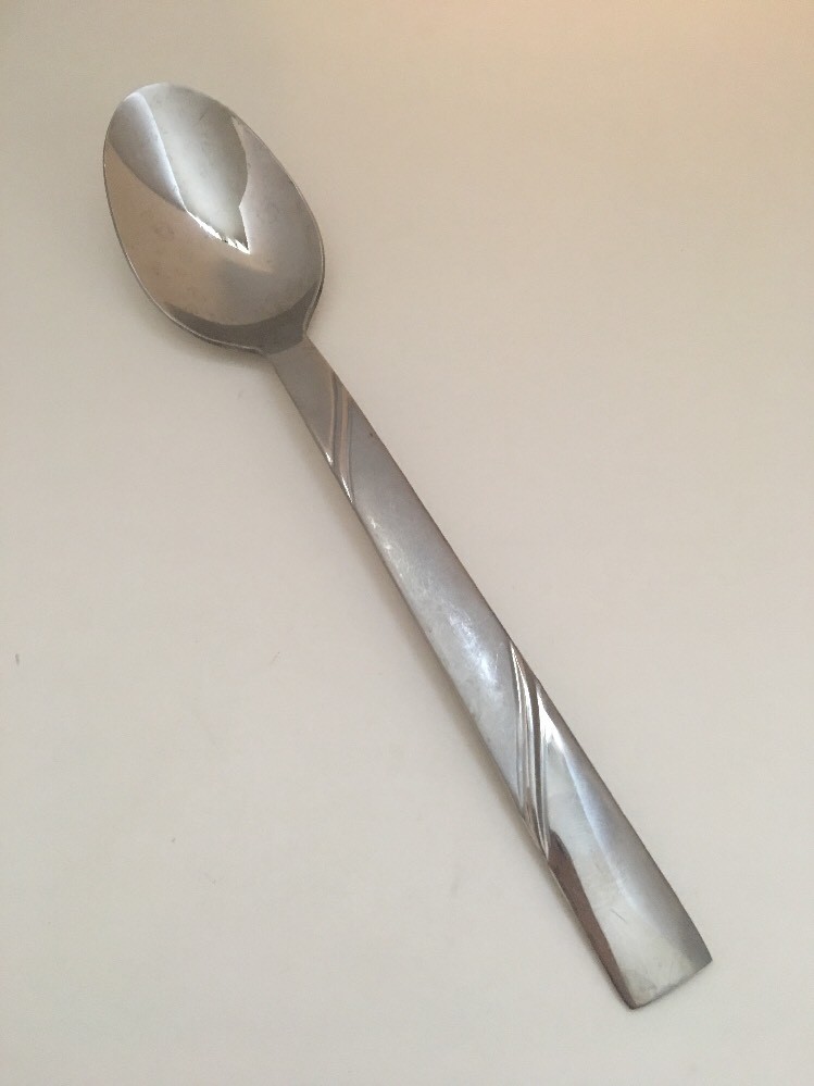 Cambridge Stainless Satin Glossy Lines MAREN Place Soup Spoon 7.75"