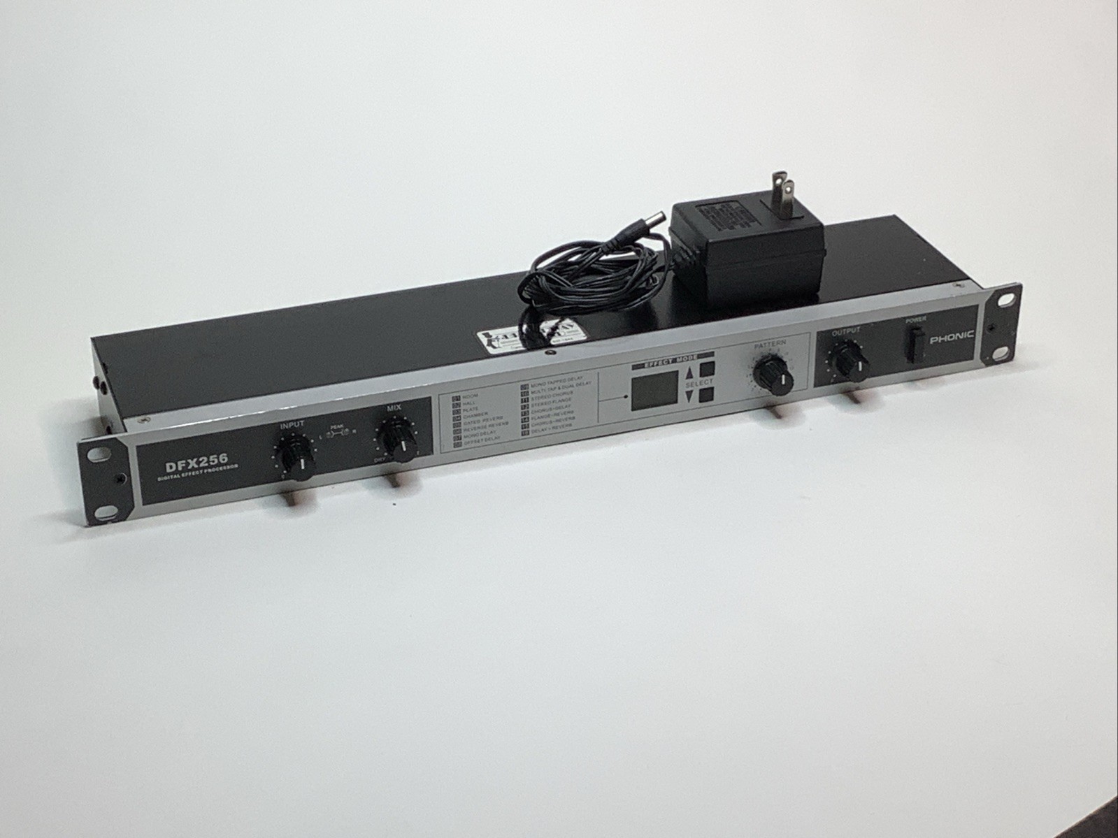 Phonic DFX-256 Rack Mount Digital Effects Processor w/ Power Supply Tested Works