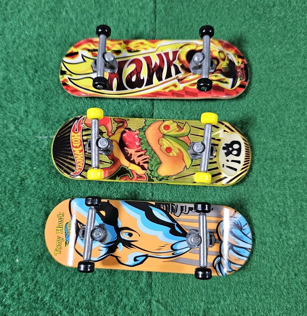 Hot Wheels Tony Hawk Fingerboards / Lot Of 3 /Wildfire Maximum Leeway Neon Bones