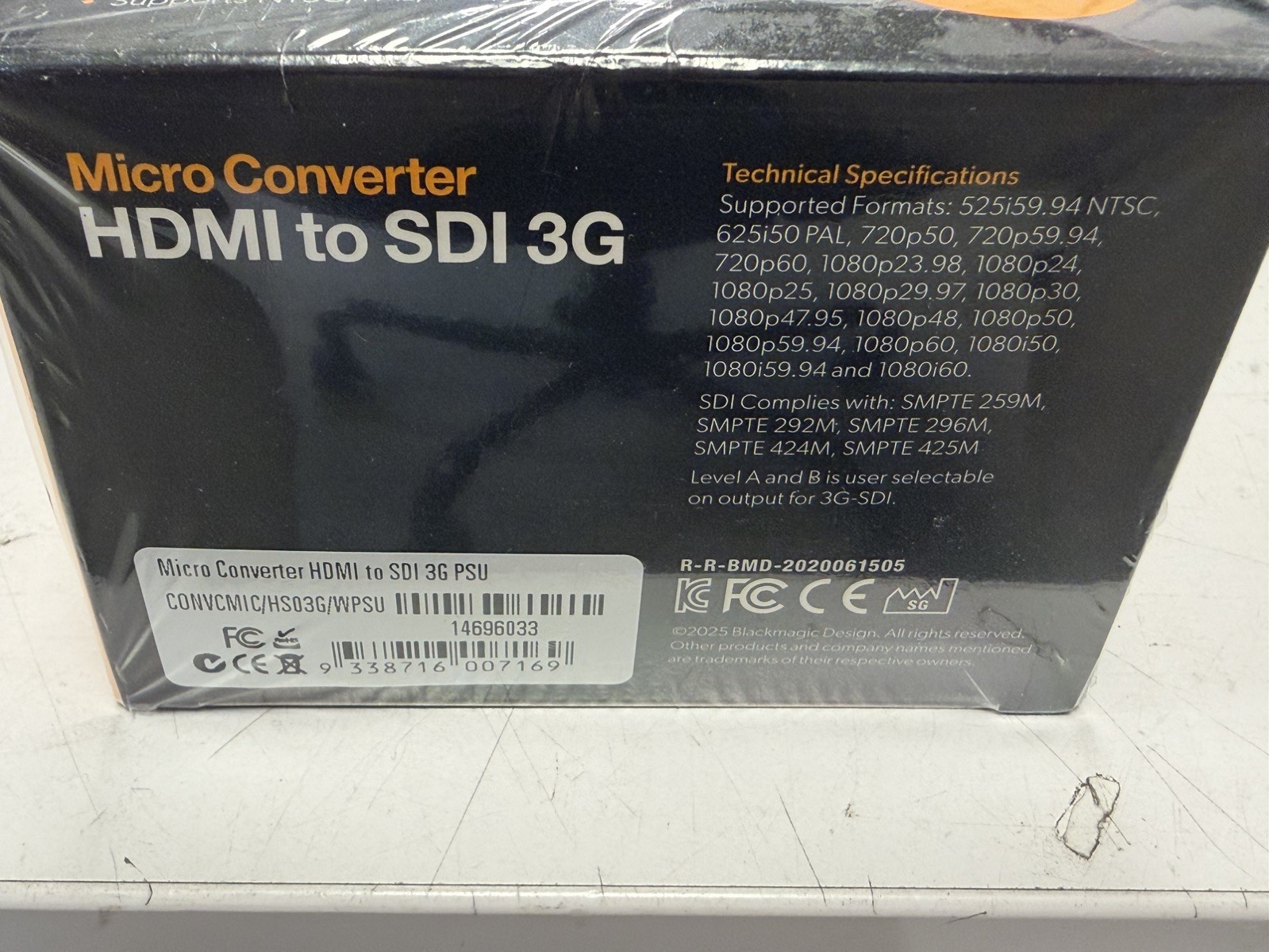 Blackmagic Design 105970  Micro Converter - Black