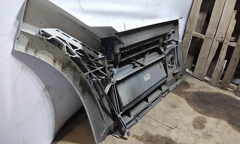 For 2014 VOLVO VNL SIDE FAIRING Right , CO