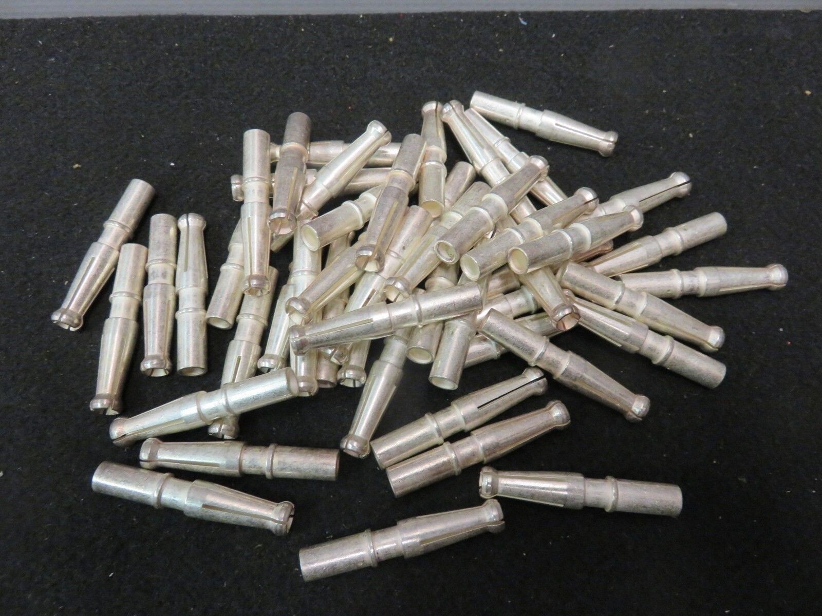 Amphenol Contact Pins Aerospace Aluminum Shoulder 5999-00-257-8675 New Lot of 49