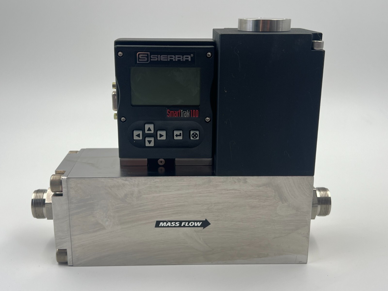 Sierra Smart Trak 100 Mass Flow controller C100H-DD-17-OV1-SV1-PV2-V1-S1-C3