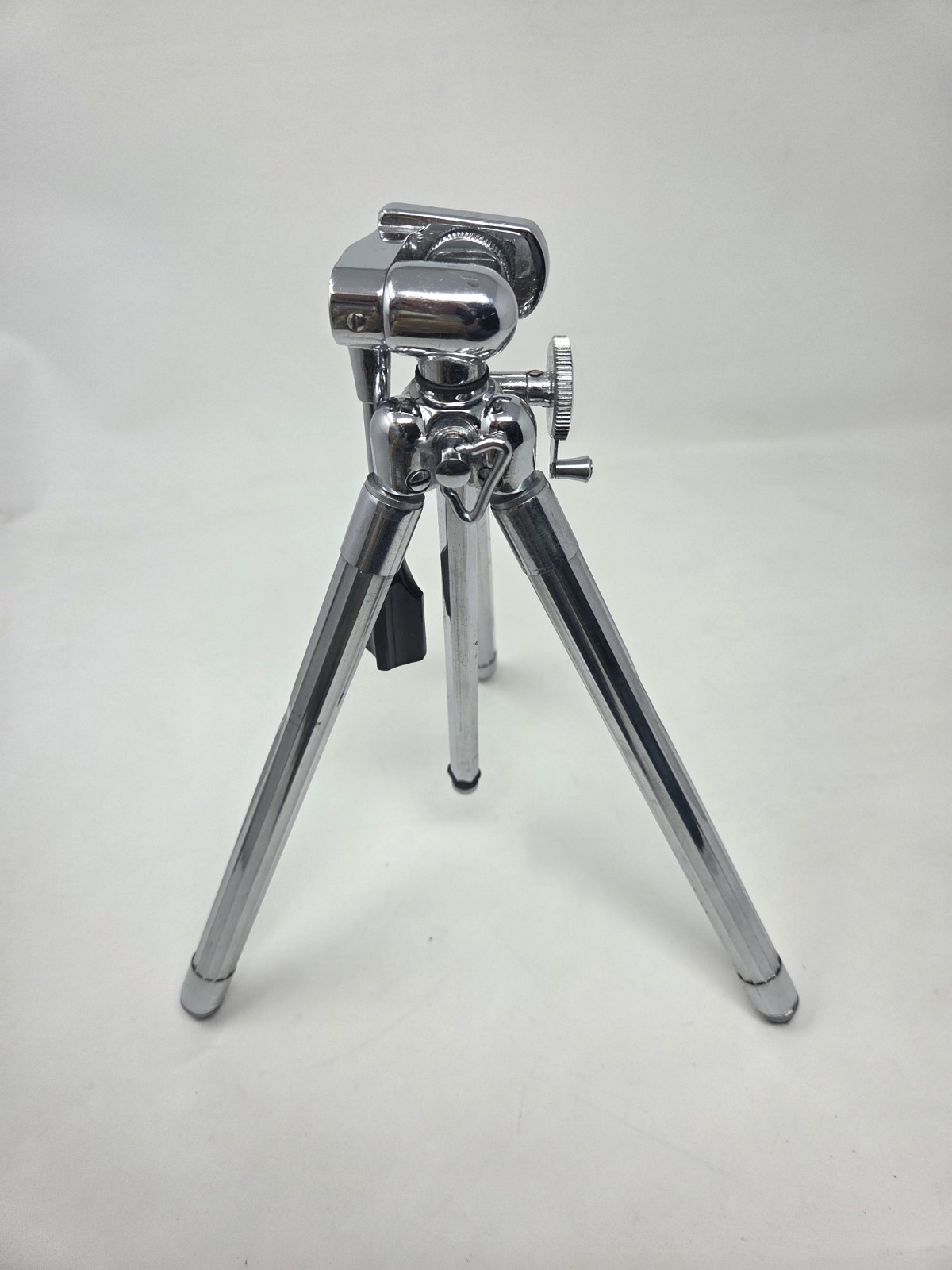Mason Mini Vintage Adjustable Tripod