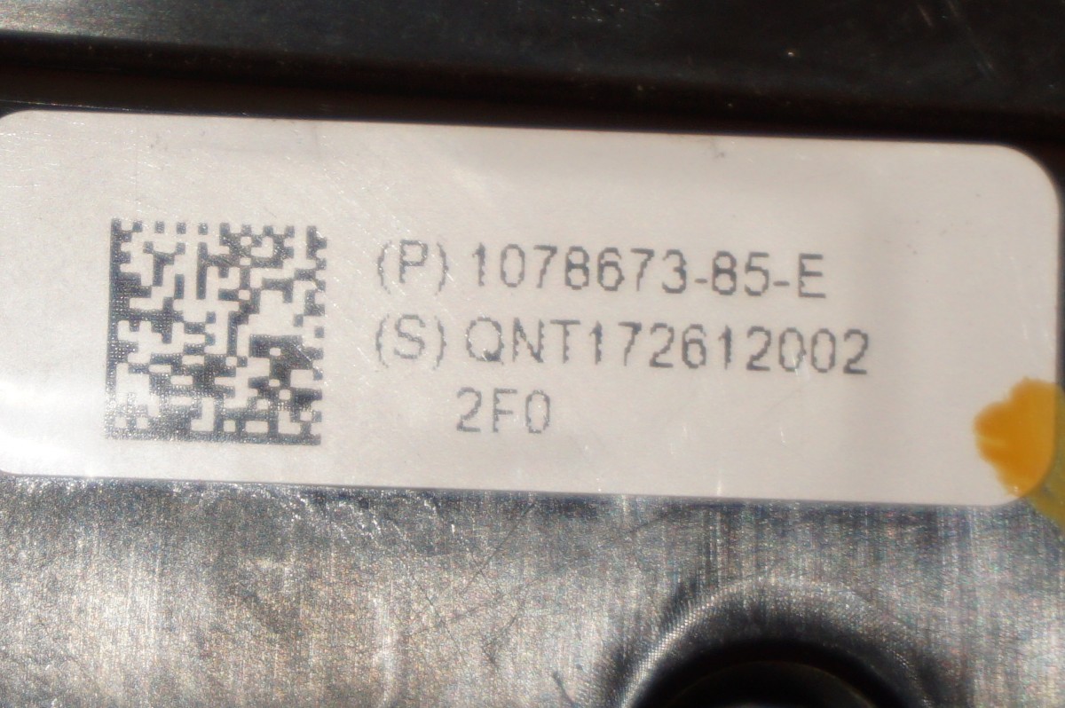 TESLA MODEL 3 LOW VOLTAGE CONTROLLER RIGHT FRONT 2017 2018 2019 2020 DAMAGED