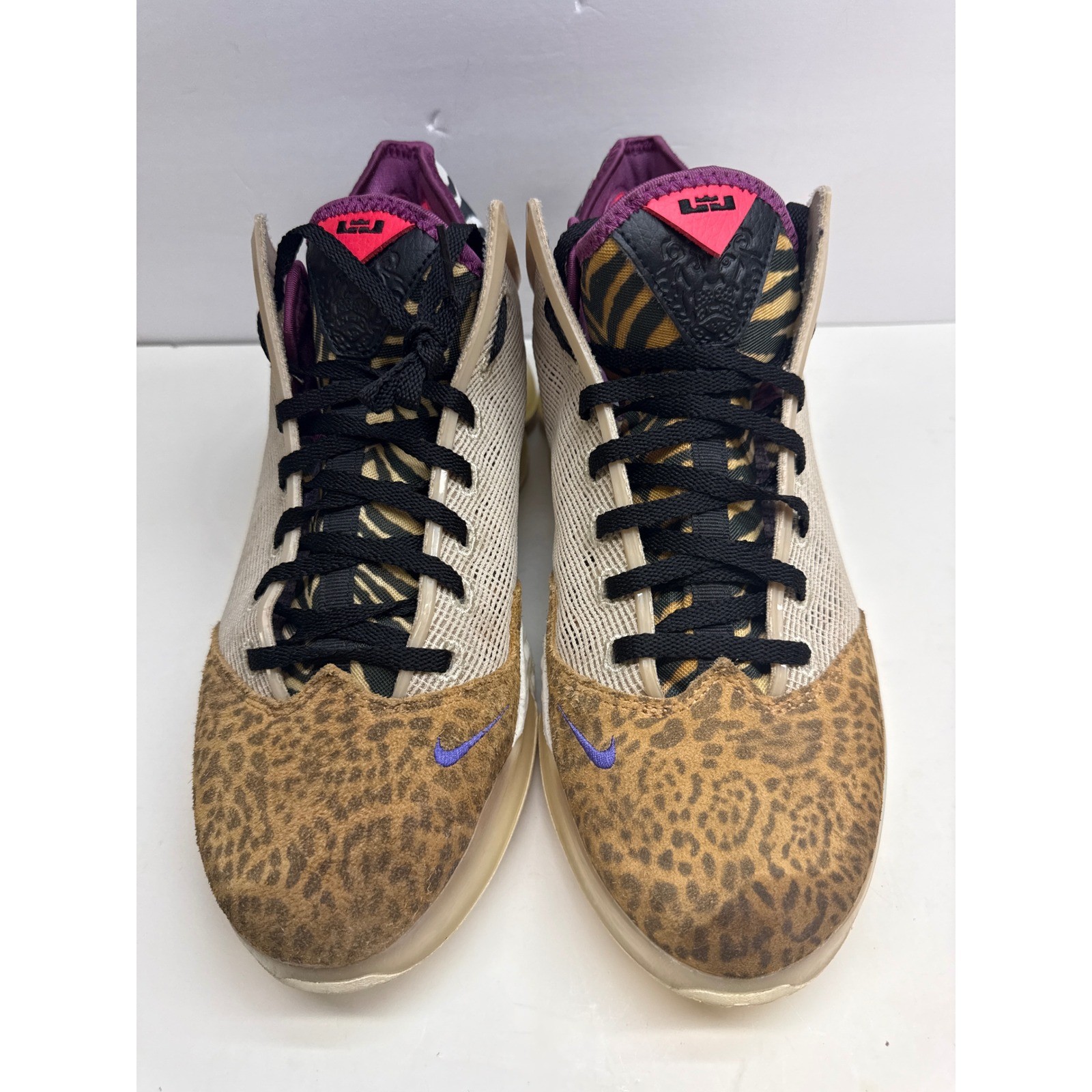 Nike LeBron 19 Low Safari Animal Print Mesh Basketball Shoes DM1058-100 Mens 10