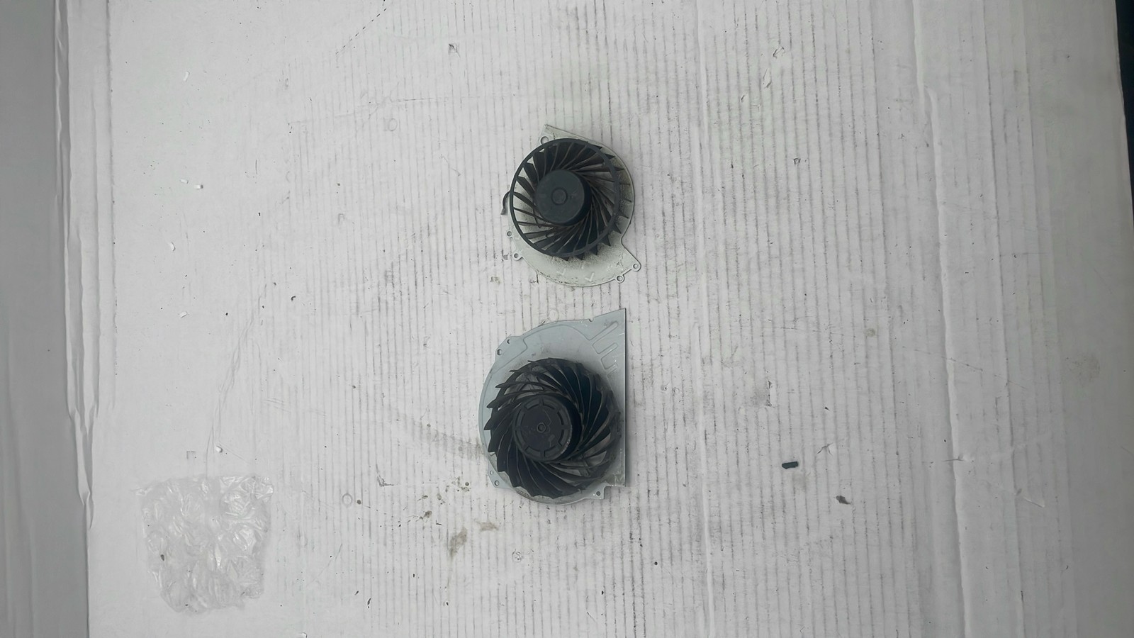 Delta KSB0912HE PS4 Internal Cooling Fans Sony PlayStation 4 Lot Of 2