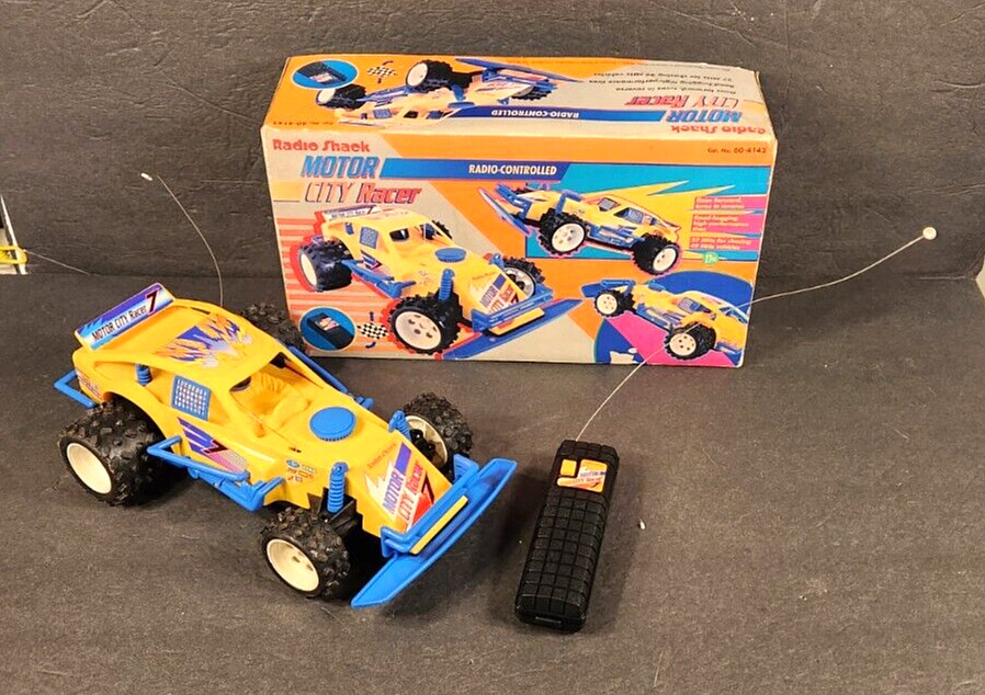 VINTAGE RADIO SHACK MOTOR CITY RACER RC RADIO CONTROLLED BUGGY W/BOX AS IS