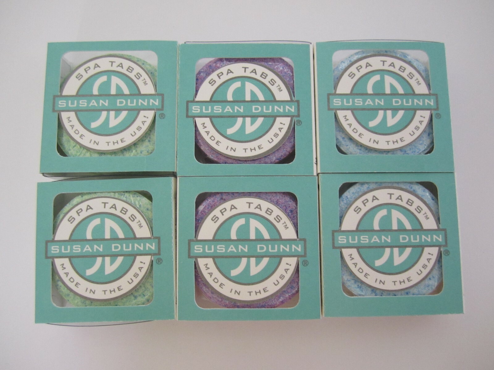 Susan Dunn Luxury Spa - Lot of Six - Colored Fizz Bath Spa Tabs - NEW - HTF