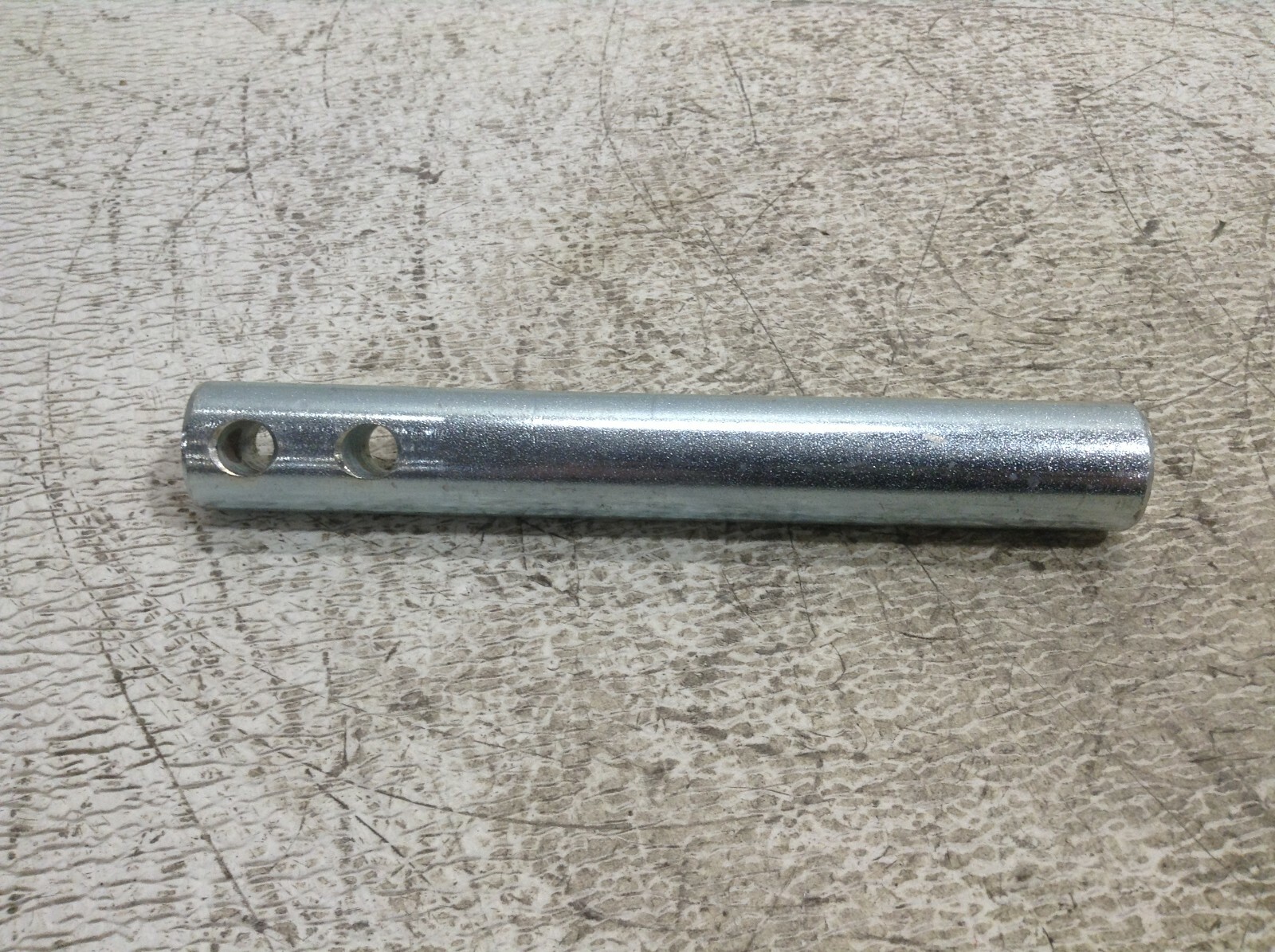 TE 3002430 AKB Pin New (TSC)