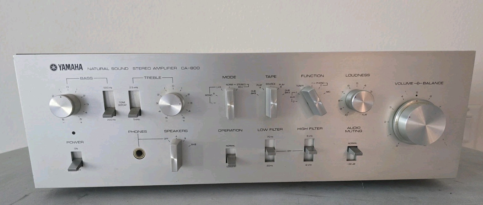 Yamaha CA-800 Integrated Stereo Amplifier - Tested Working