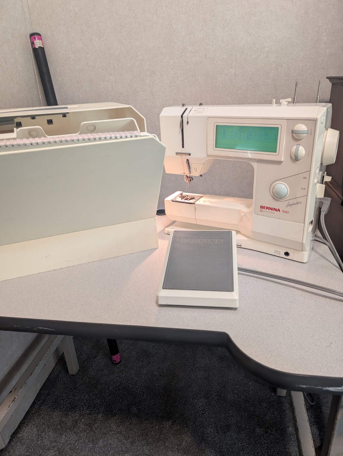 Bernina 1530 Inspiration sewing machine Great Condition