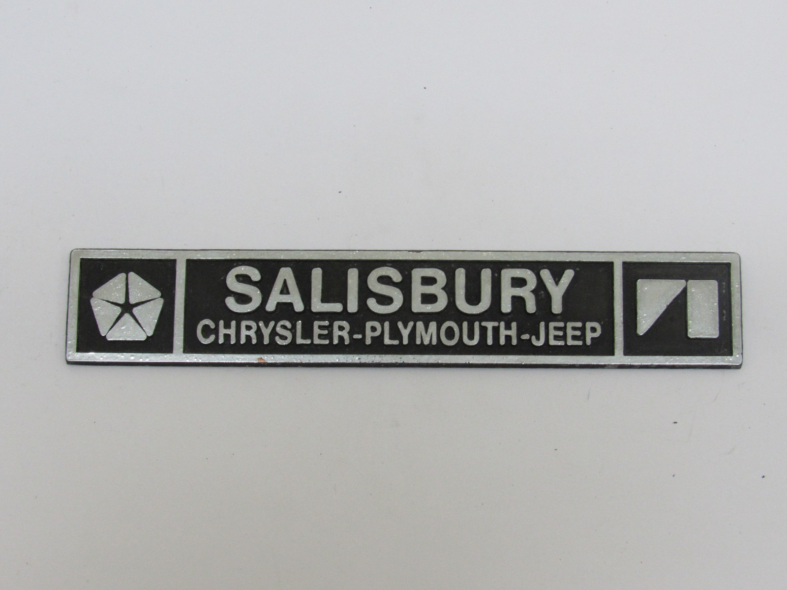 Vintage Salisbury Chrysler-AMC-Jeep Maryland Metal Dealer Badge Emblem Tag MD