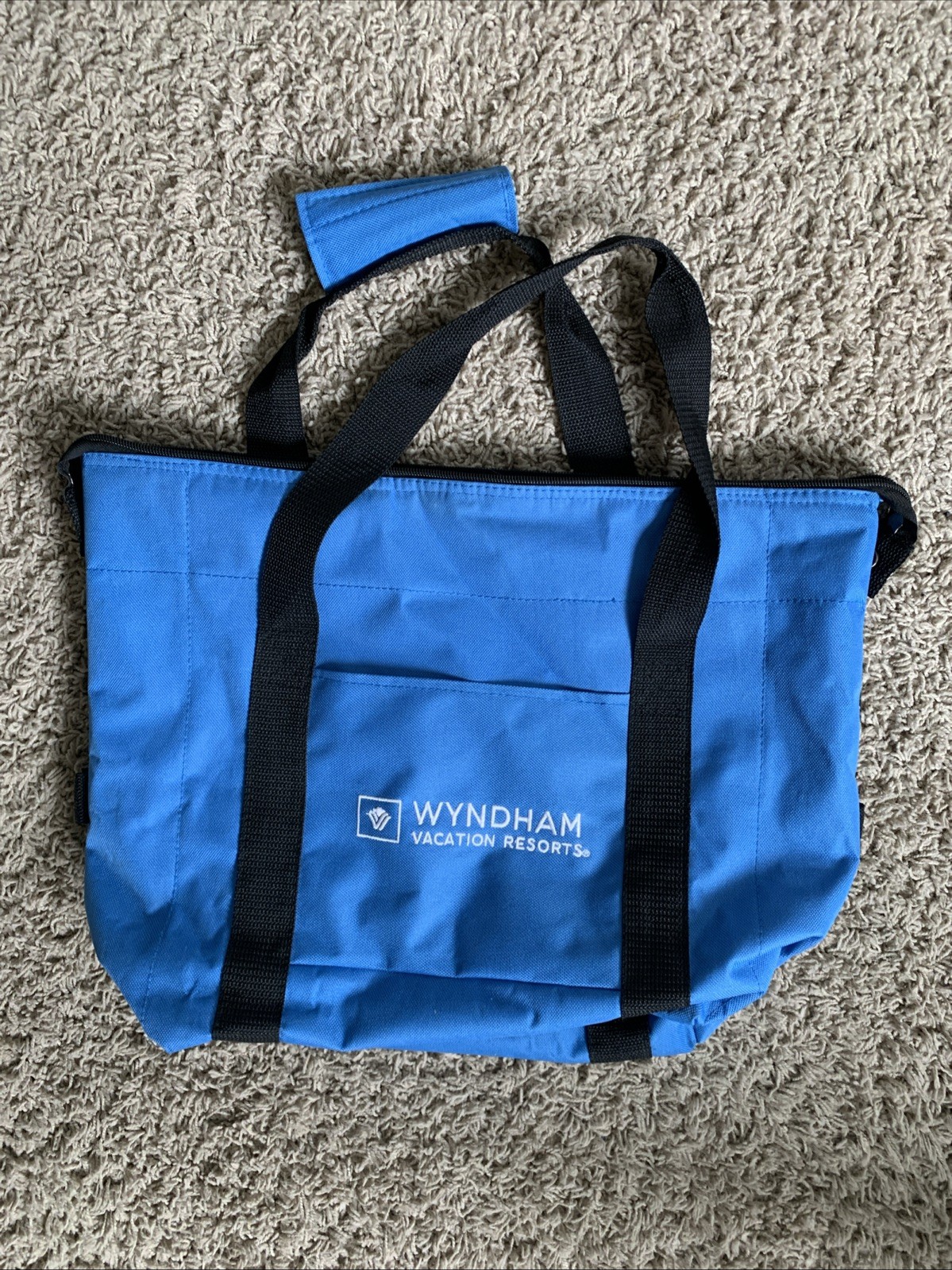 Wyndham Vacation Resorts blue double handle canvas freezer cooler bag 18x14x6