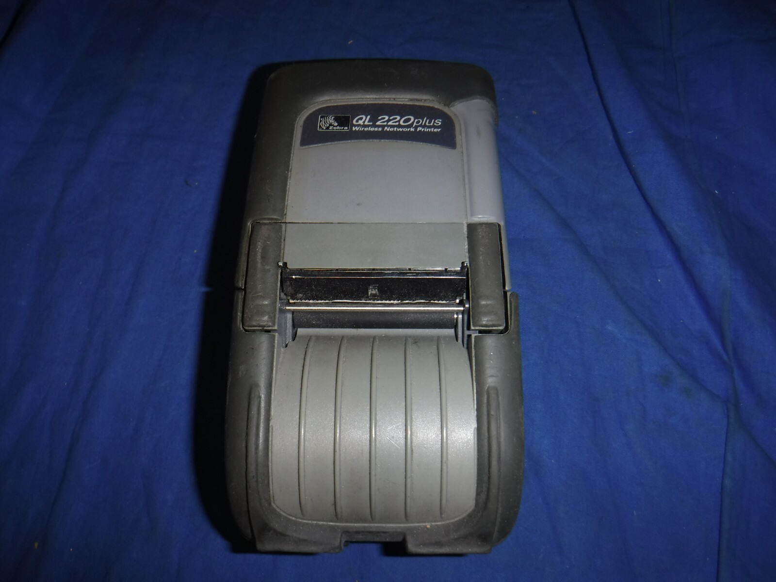 Zebra QL 220 Plus Direct Thermal Mobile Printer w/ battery Q2D-LUGA0000-03