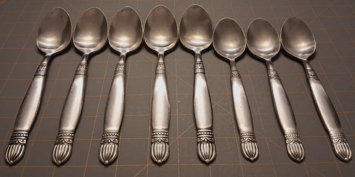 Lot Of 8 Casa Cristina Alhambra Mixed Flatware Piece Spoons Lot