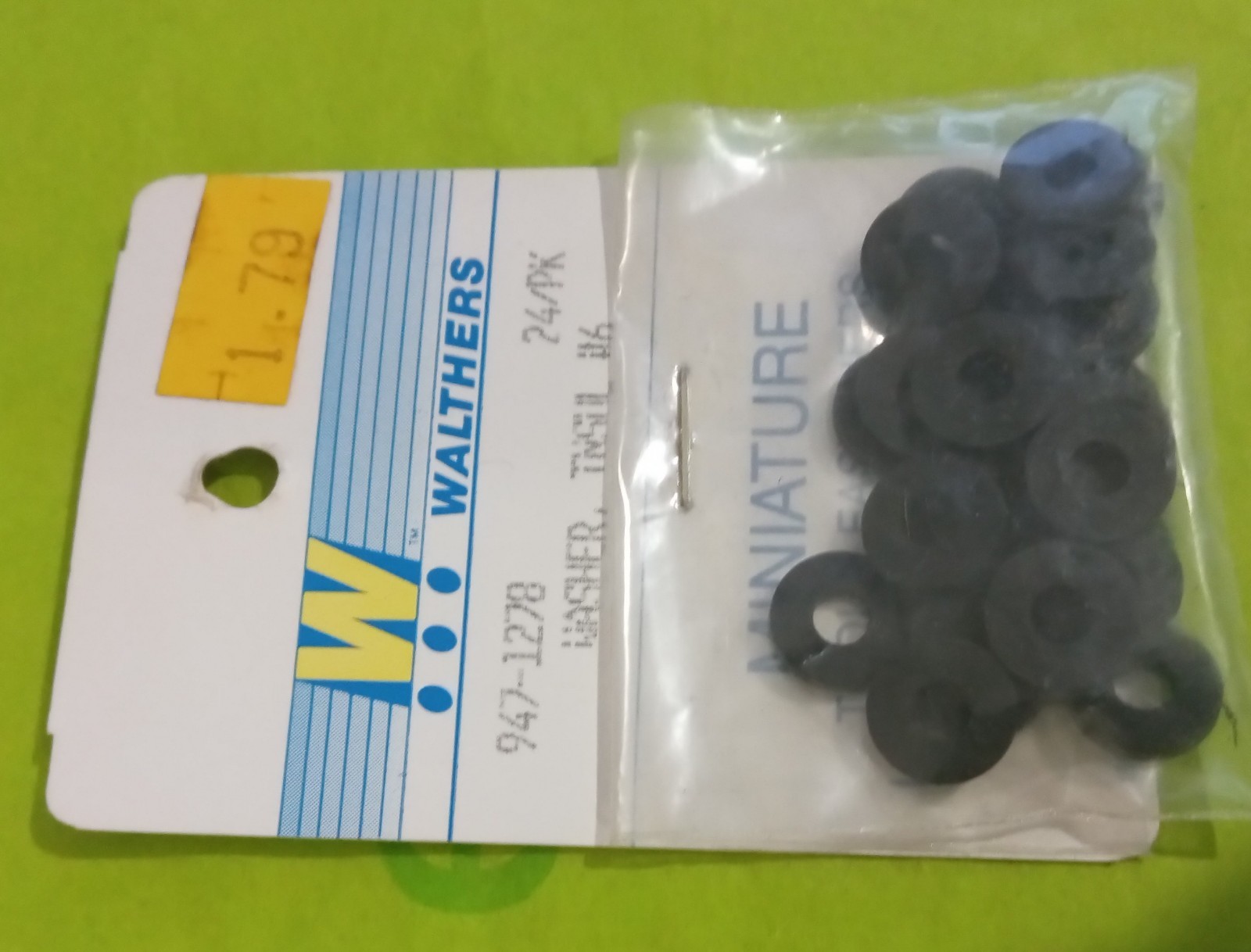 Walthers #947-1278 Washers, Insulated #6 - New