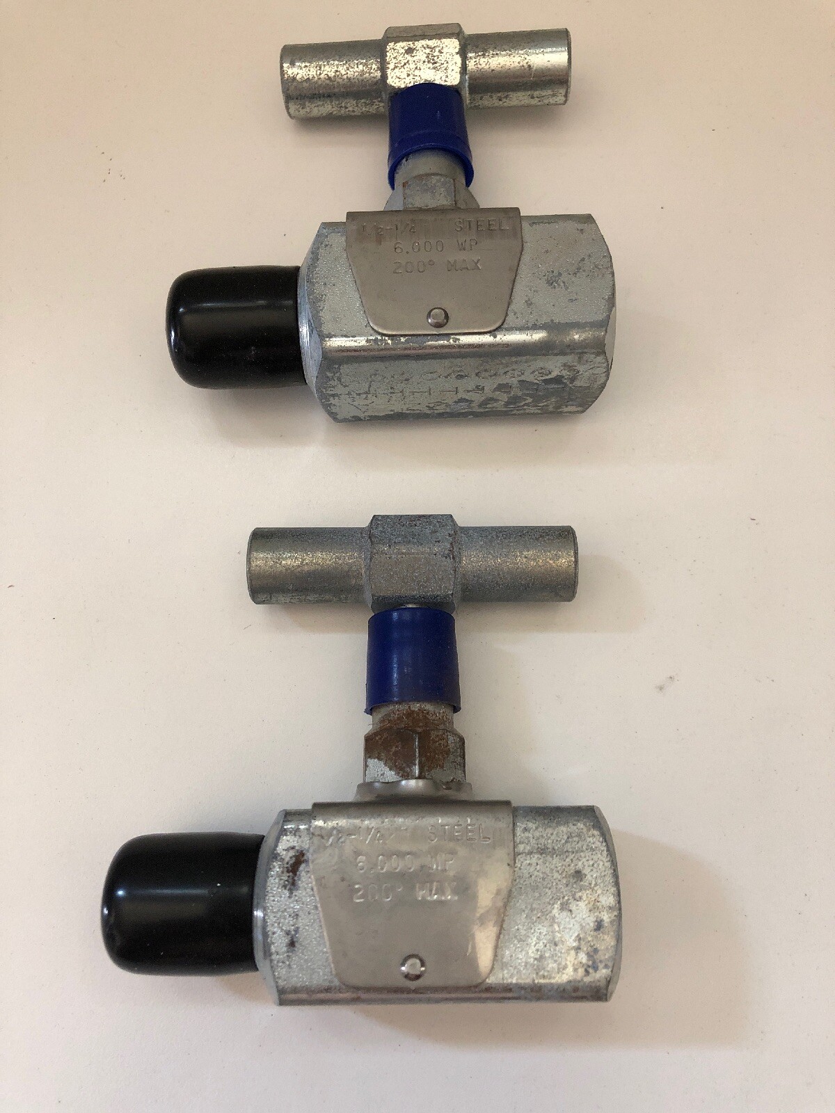 Balon N463-MRF Carbon Steel Needle Valves 1/2" x 1/4" Lot Of 2