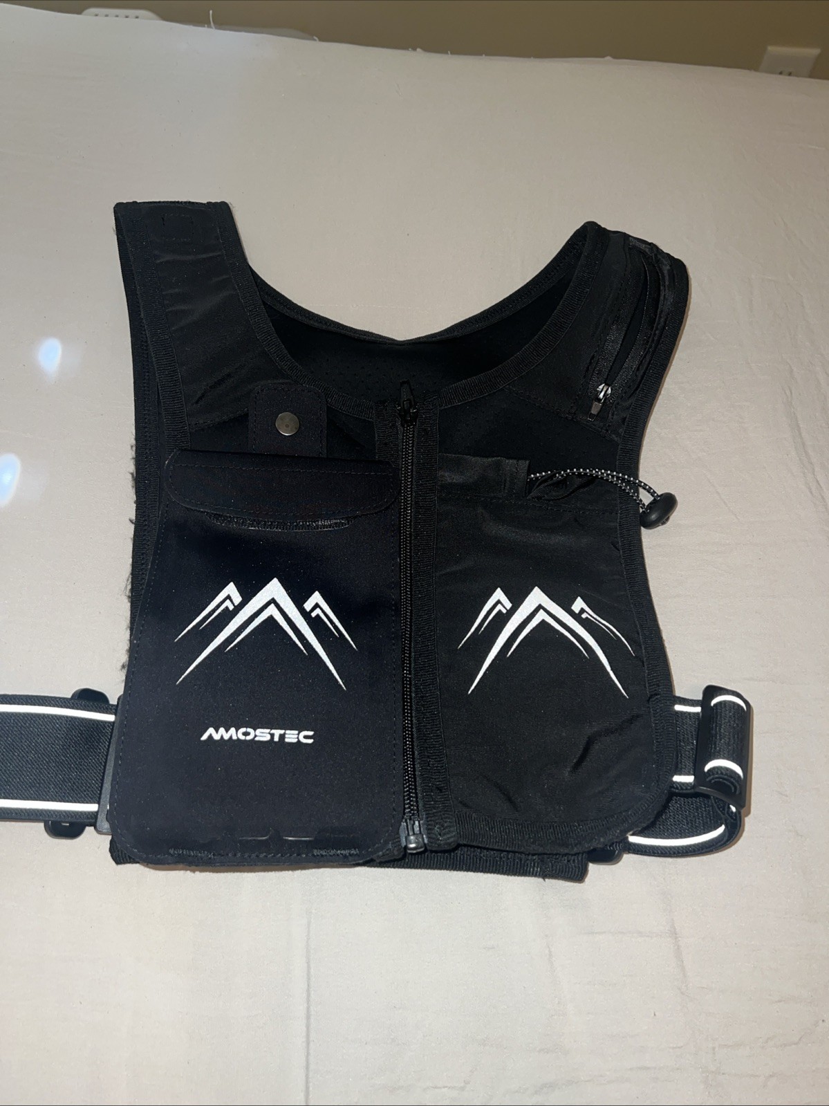 AMOSTEC Running Phone Holder Vest Original Zip Front Reflective Black