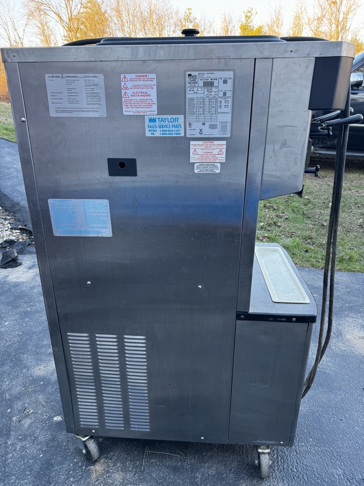 TAYLOR SOFT SERVE ICE CREAM MACHINE 713-33 3 PHASE WATER COOLED