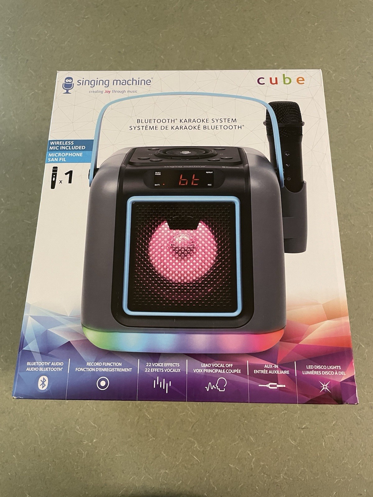 Singing Machine Cube Bluetooth Karaoke System with Wireless Microphone G98