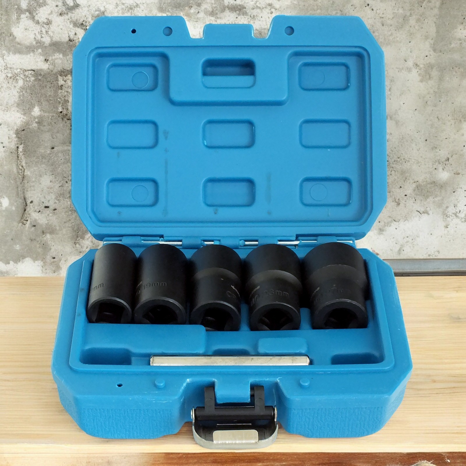 Damaged Bolts Removers Set 6pc Locking Wheel Nut  Rounded Twist Socket 1/2" Dr.