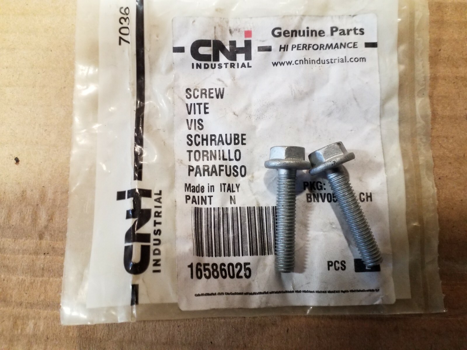 CNH CaseIH New Holland Valve Cover & ECU Bolts Part# 16586025 (Quantity = 2)
