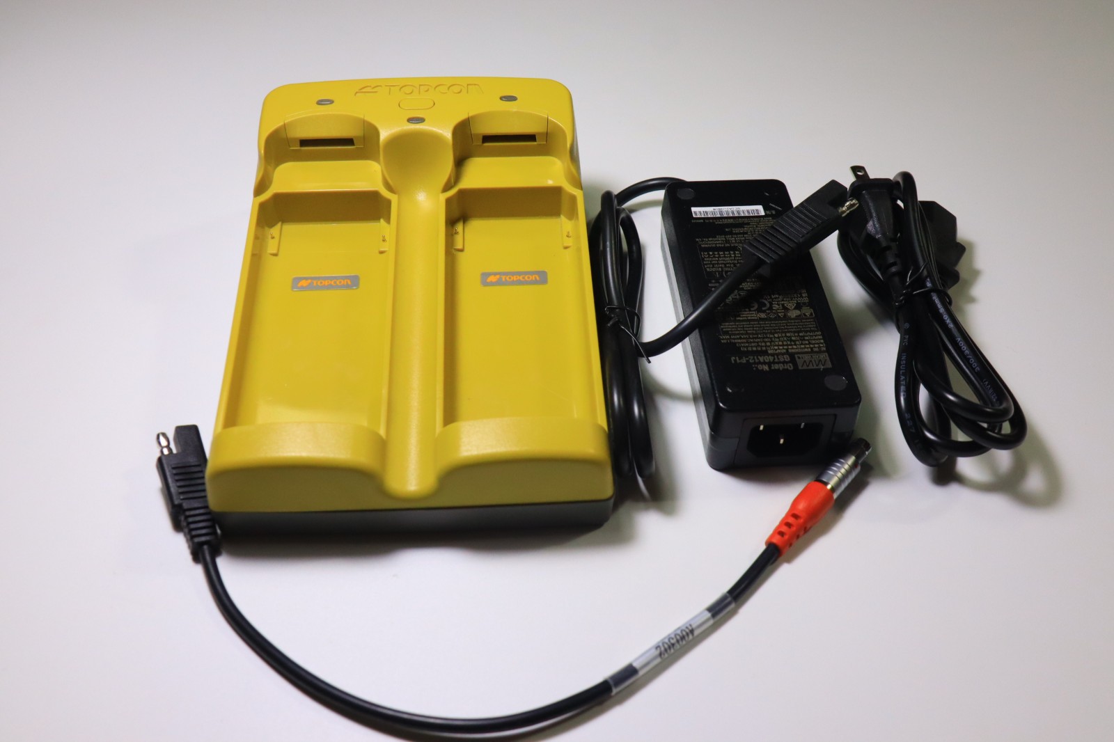 Topcon GR3 GR5 Dual Slots Battery Charger 01-050911-01