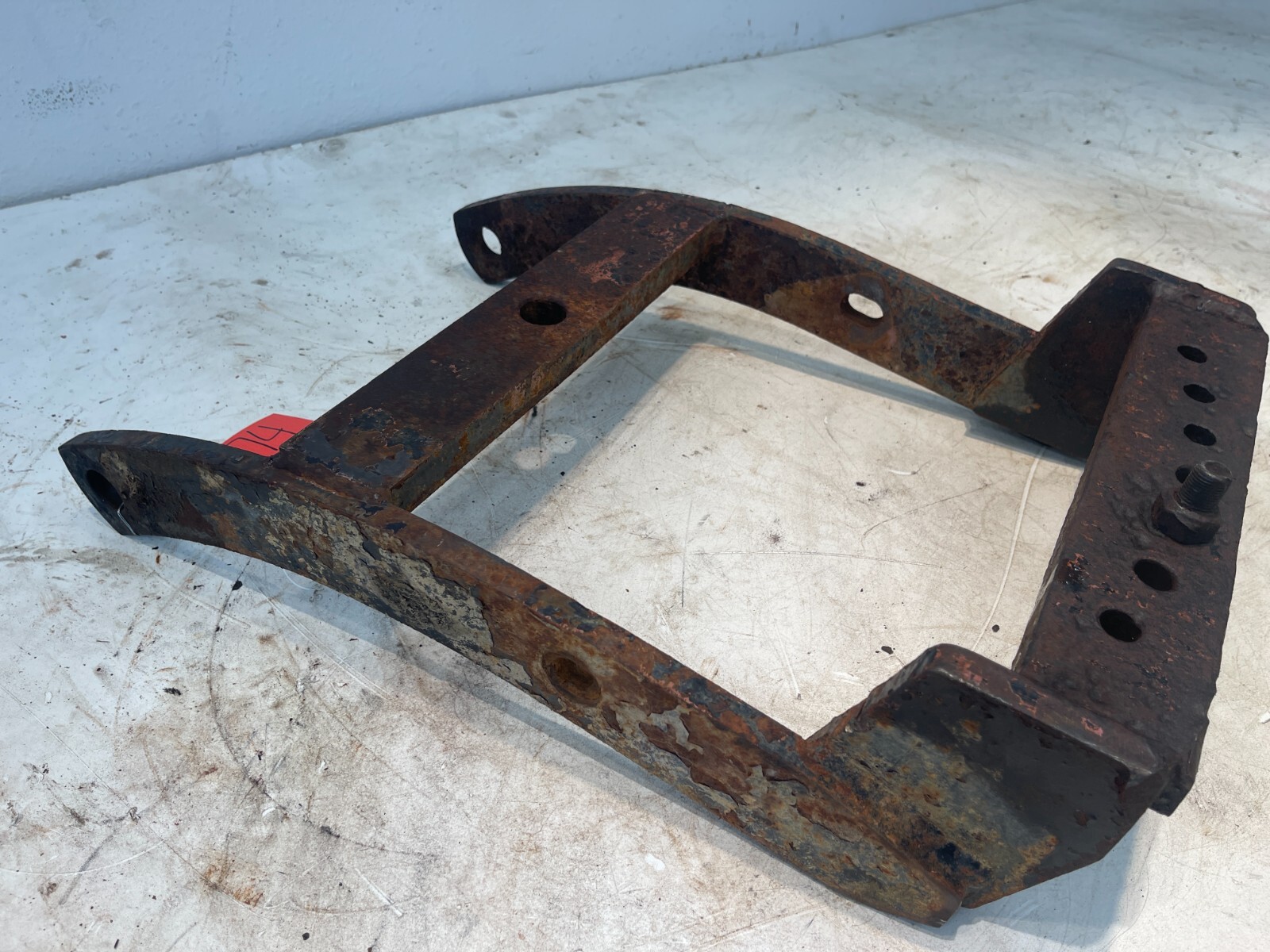 Mahindra 6530 Tractor Hitch Bracket