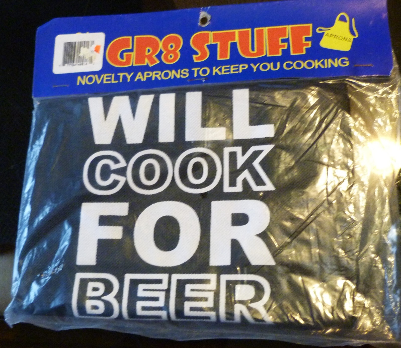 GR8 STUFF NOVELTY APRON "WILL COOK FOR BEER" POLYESTER 28" X 21.5" NEW