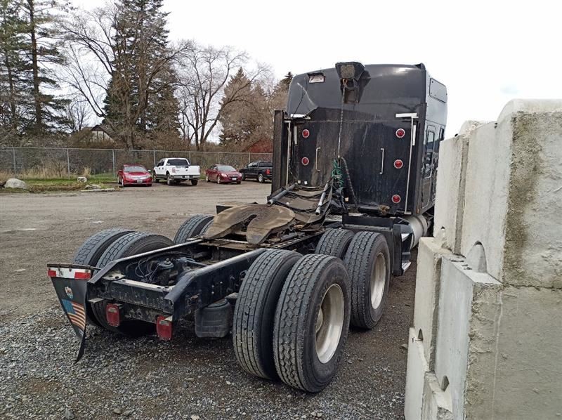 2016 Kenworth T660 Right Lower Sleeper Fairing, 16x58 (9728568