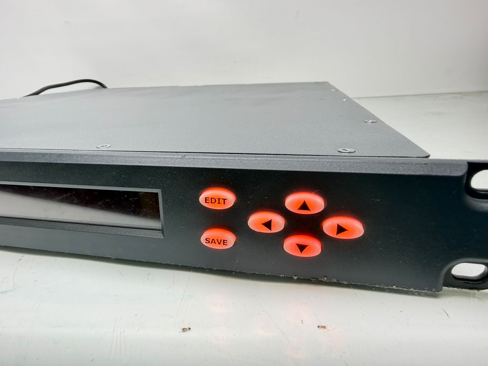 Tandberg RX8200 MPEG2 /MPEG4 SD DVB-S2 8PSK Receiver