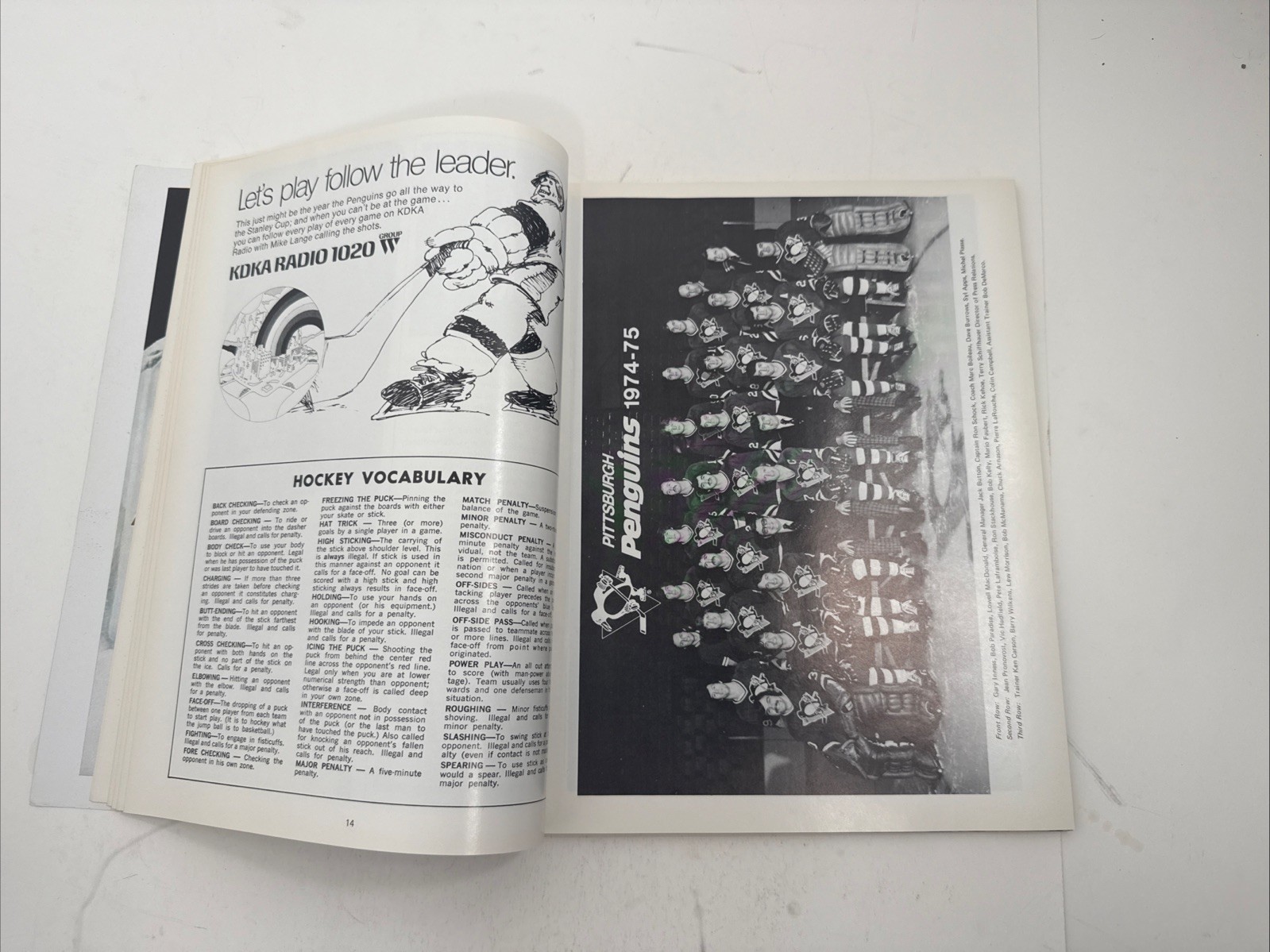 1975 Stanley Cup Playoffs Pittsburgh Penguins Program Gary Inness Autograph