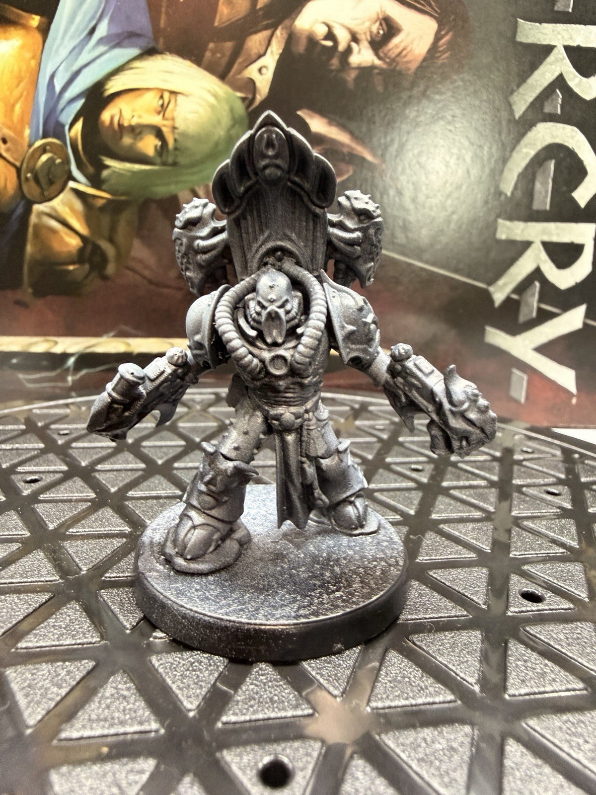 WARHAMMER40K: Emperor's Children Lord Kakophanist