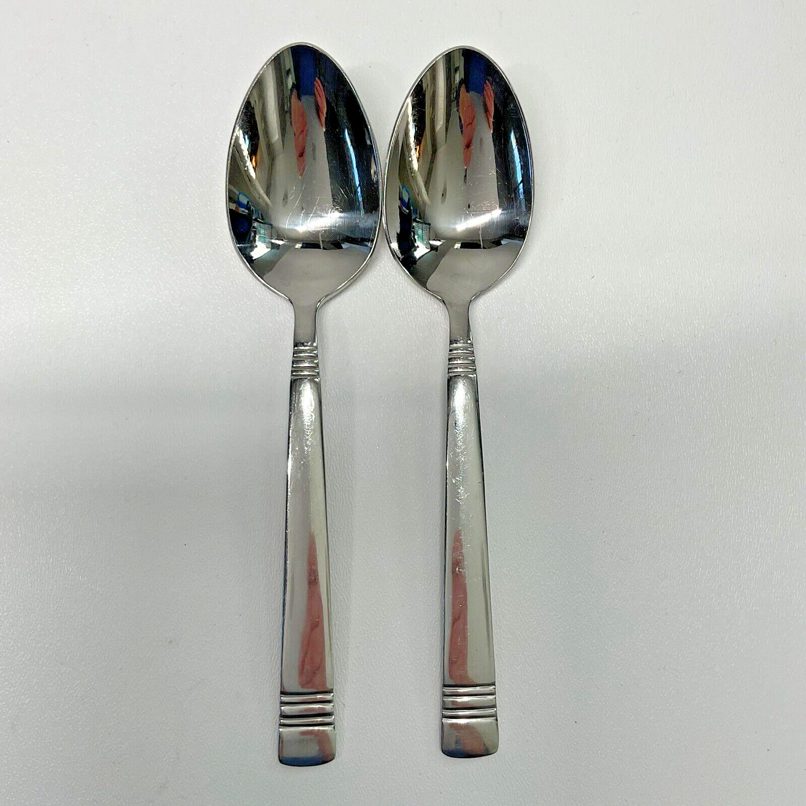 2 Place Oval Soup Spoons Reed Barton Longwood 18/10 Stainless MULTIPLES AVAIL...