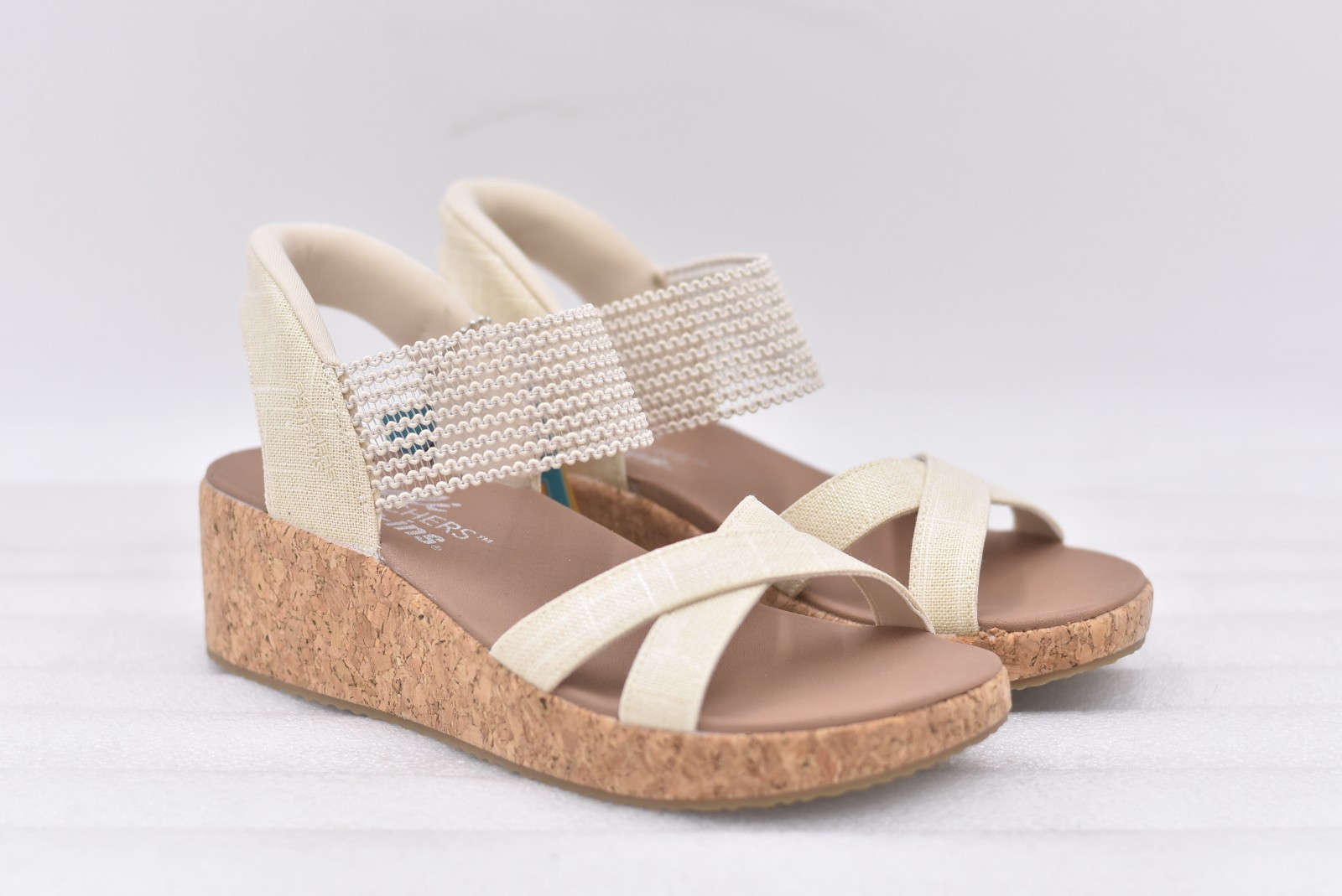 Women's Skechers Slip-ins Beverlee Lux Sandal in Natural Size 6 119594/NAT