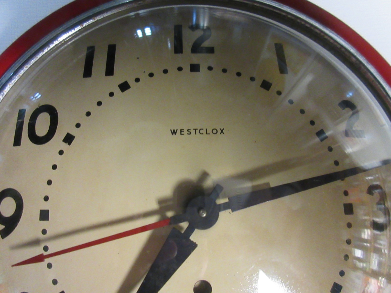 Westclox Manor wall clock 7" model S5-B