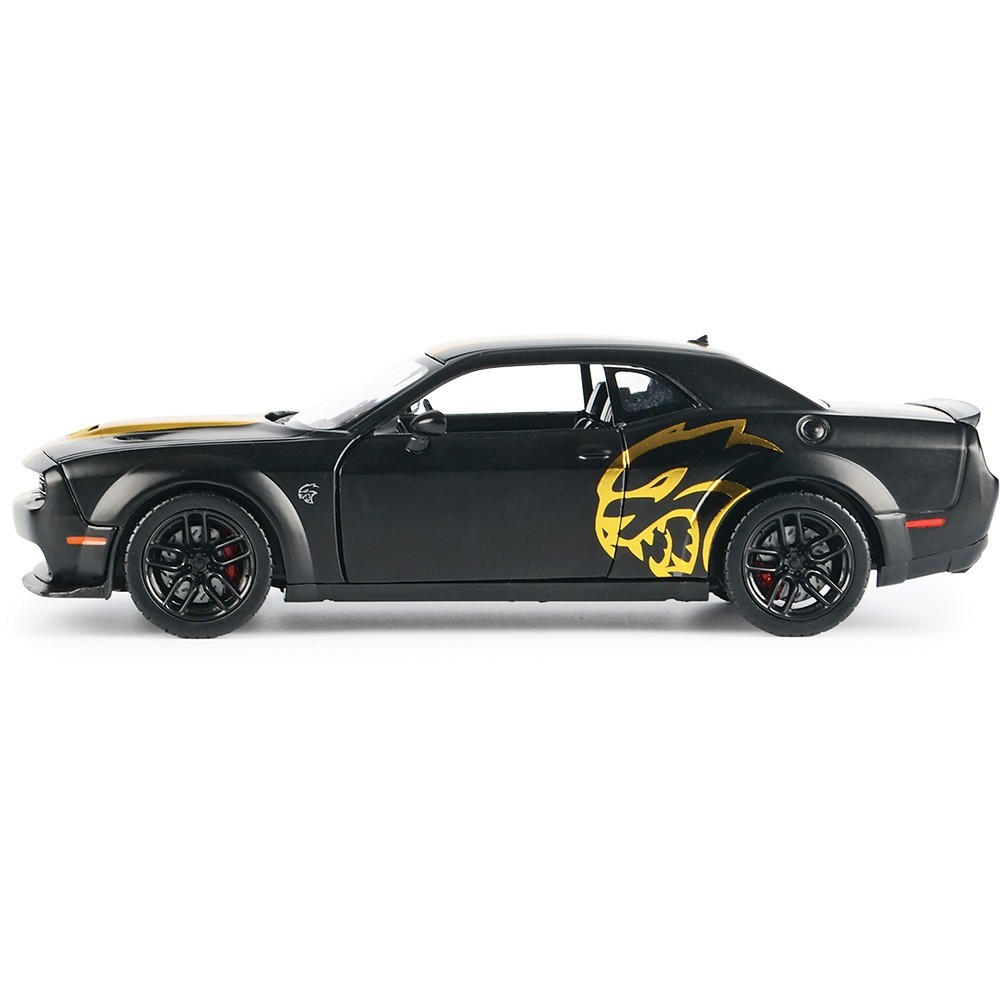 2018 Dodge Challenger SRT Hellcat Widebody 1:24 Scale Model - Motormax 79201