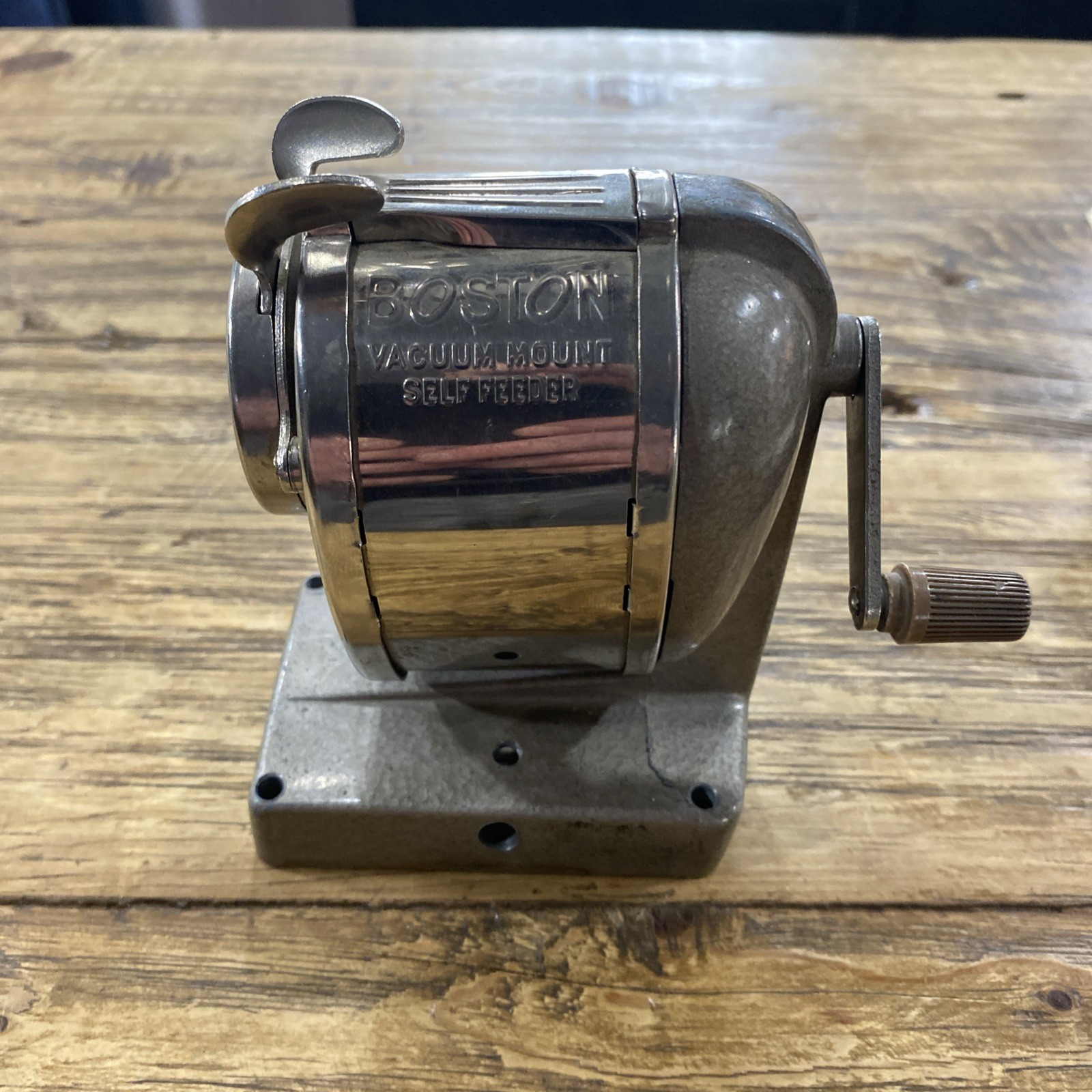 Vintage Boston Vacuum Mount Self-Feeder Manual Table Mount Pencil Sharpener