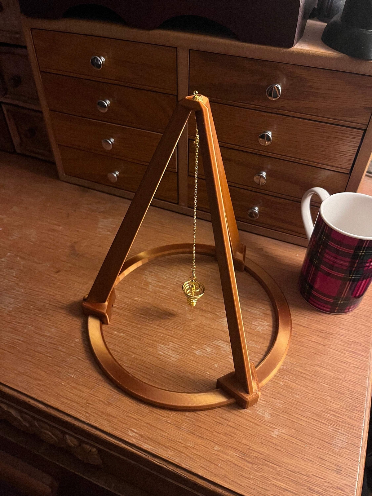 Open Tripod Stand