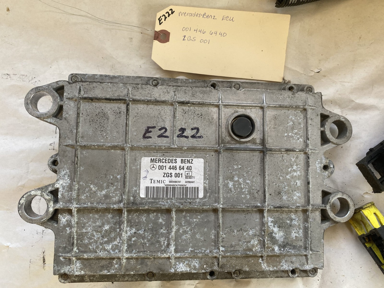 E222 Mercedes ECM Module 001-446-64-40 Electronic Control Module 0014466440