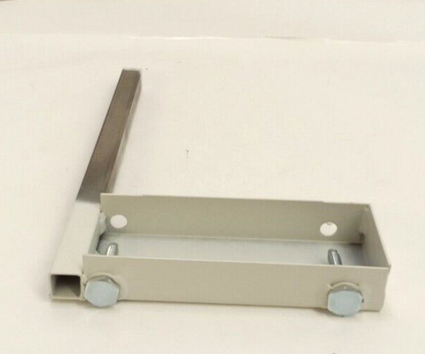 Retail Shelving Grid Panel Display Leg Base L-Shaped White With Hardware 19pk
