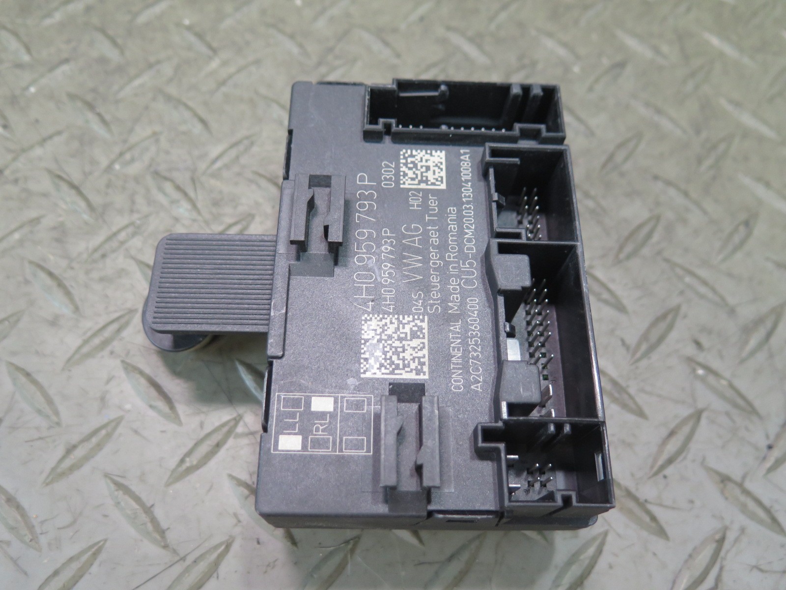 2011-2018 PORSCHE CAYENNE 958 FRONT LEFT DOOR CONTROL MODULE 4H0959793P
