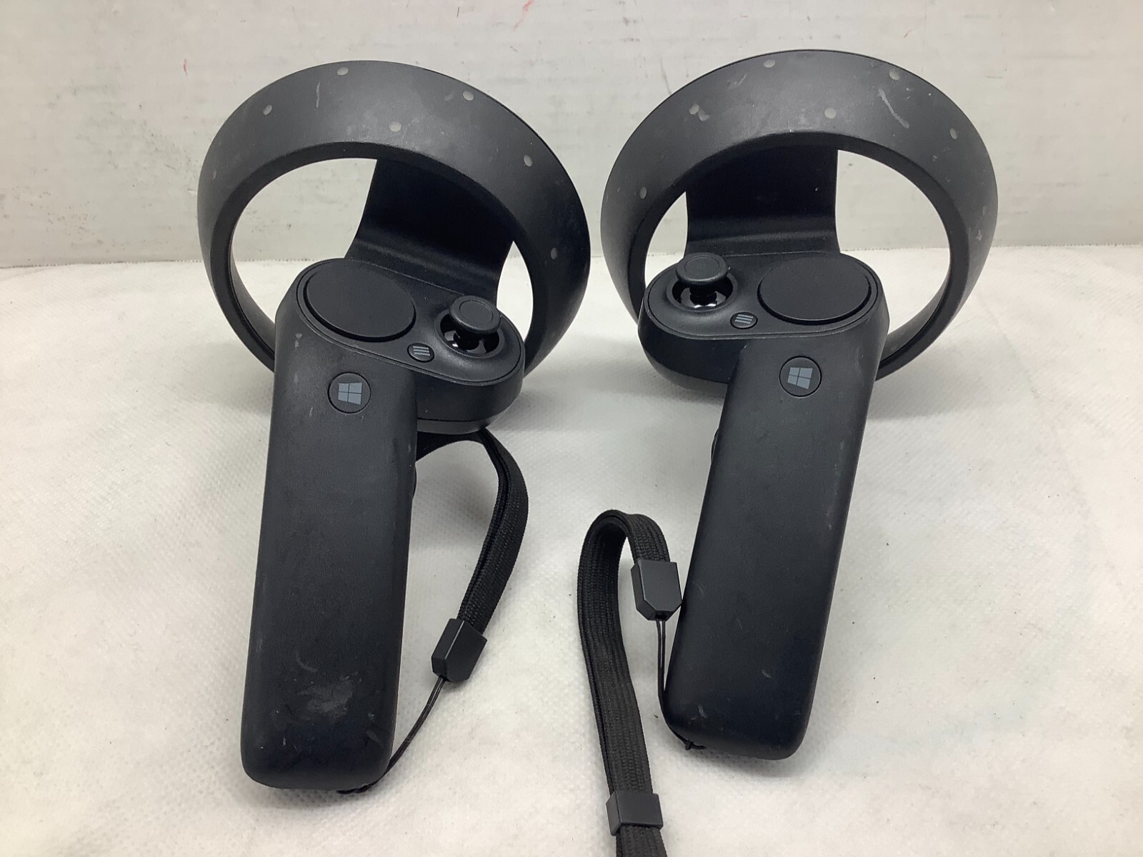 Microsoft Windows A85 CYK VR Controller Knuckles Left & Right 605