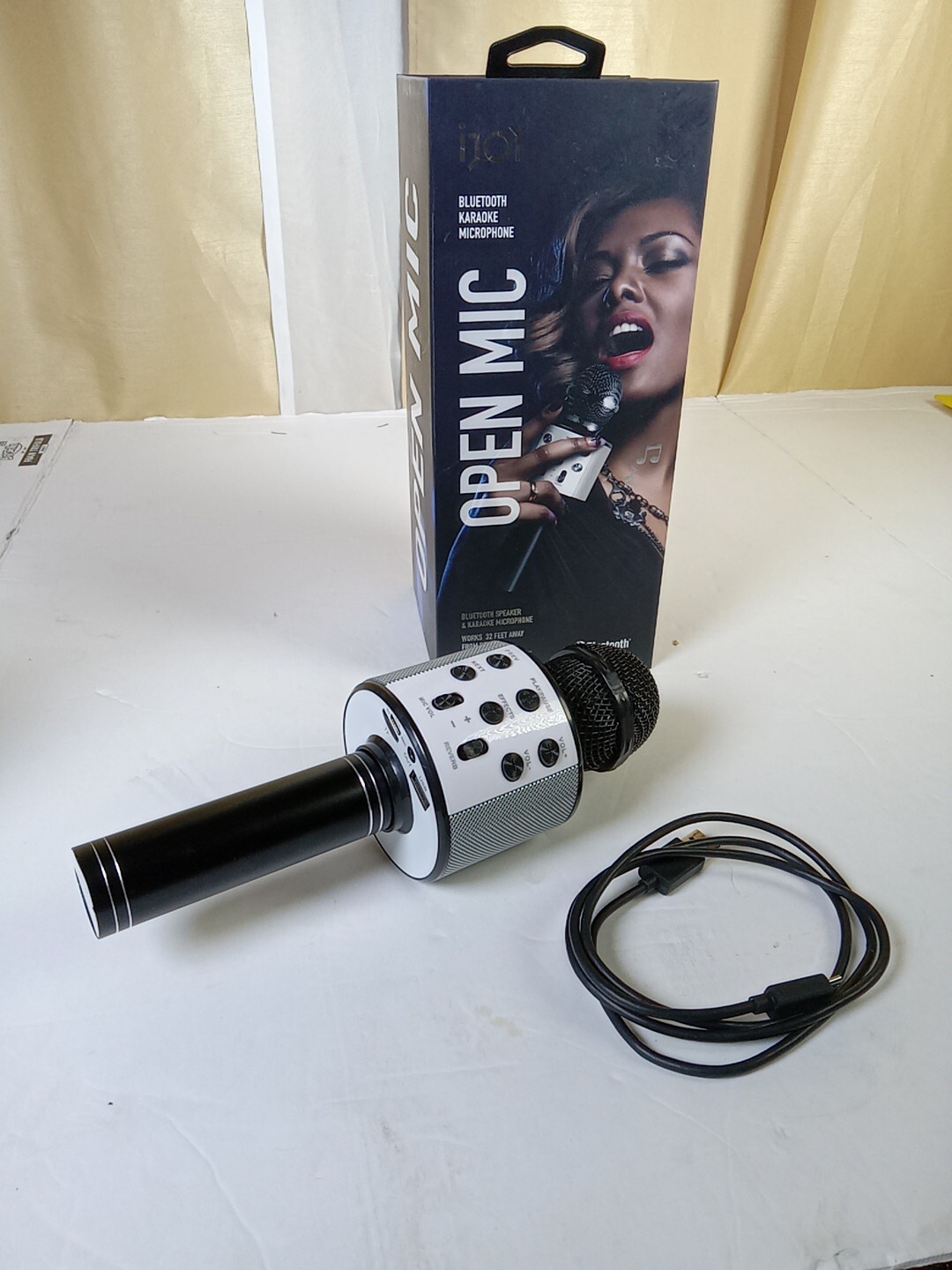 iJoy OPEN MIC Bluetooth Speaker & Karaoke Microphone Up To 5 Hr Playtime NEW