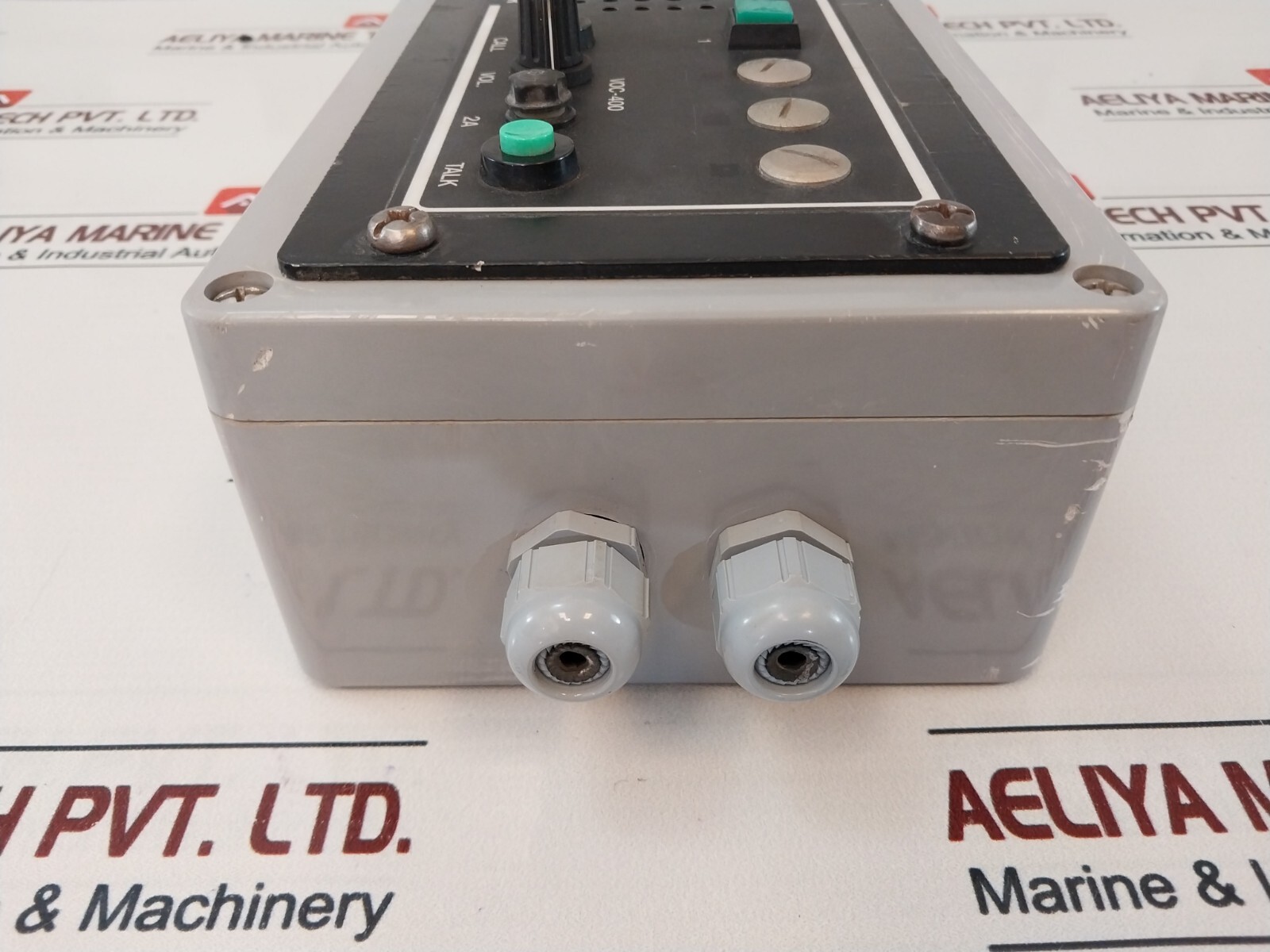Vingtor VOC-400 Talk Back & Intercom System