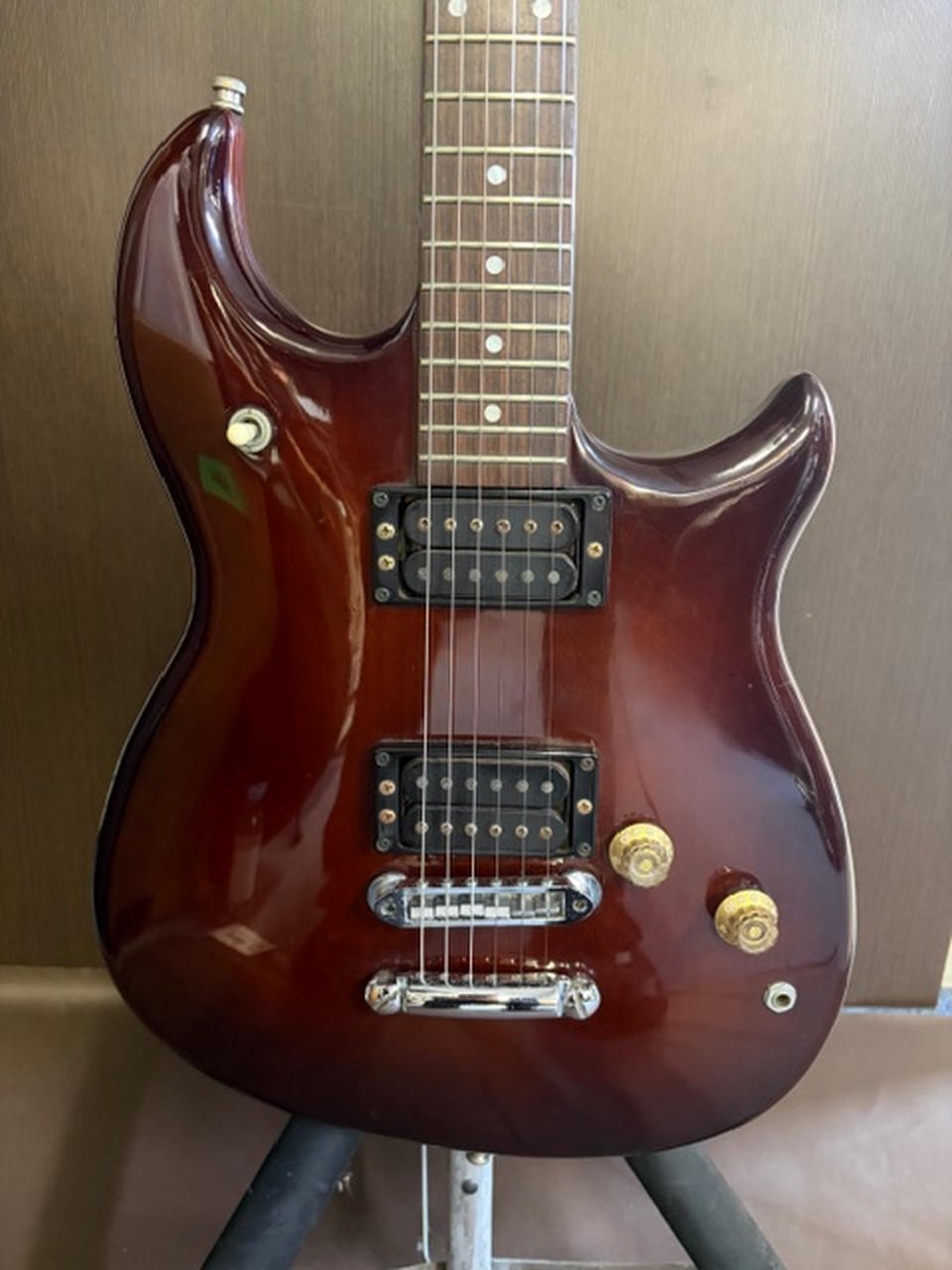 YAMAHA SF5000 Electric Guitar