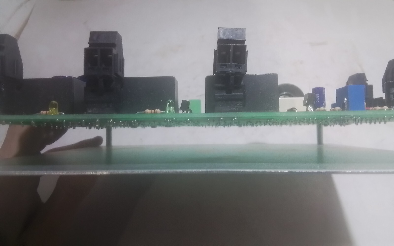 WIREMOLD / SHAPE ELECTRONICS M3309B PCB CIRCUIT BOARD REV. B2.0 (D8A)